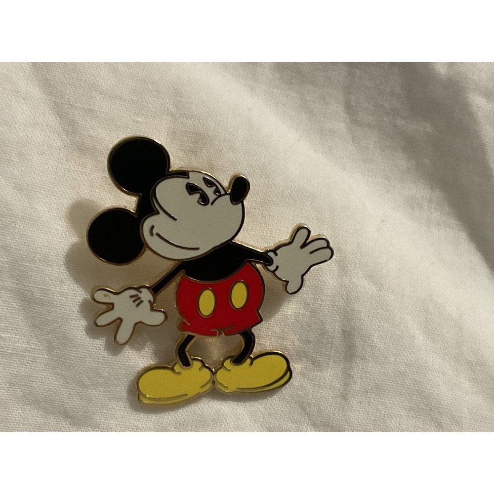 Walt Disney trading pin Mickey Mouse